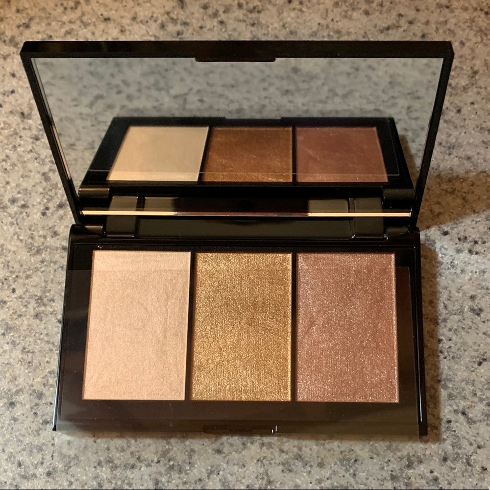 Elizabeth Arden Blush Compact